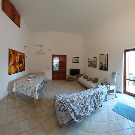 פאביננה Villa Punta Lunga מראה חיצוני תמונה