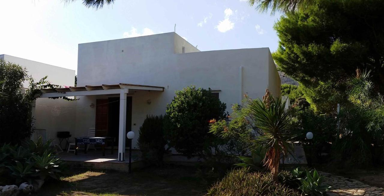 פאביננה Villa Punta Lunga מראה חיצוני תמונה